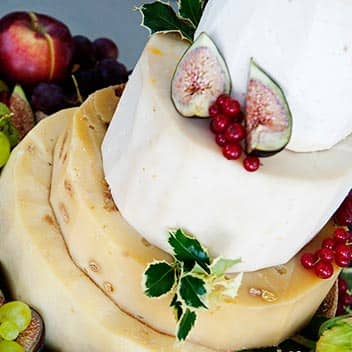 cheese-festival-in-Langhe-italy